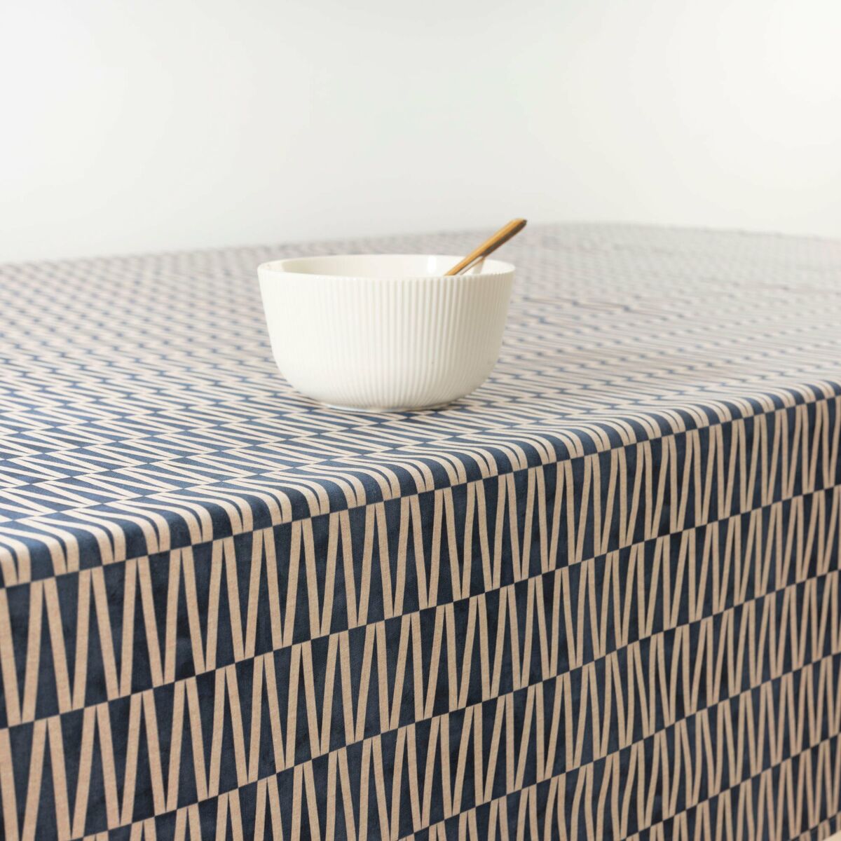 Bordsduk Belum 0120-335 Blå 100 x 155 cm